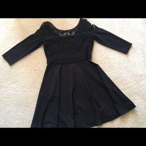 Lilly Pulitzer Remy “Little Black Dress” size L